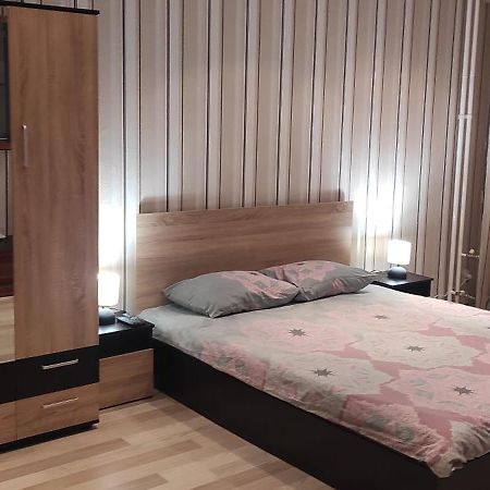 Apartament Kostov Sliven Apartment Exterior photo